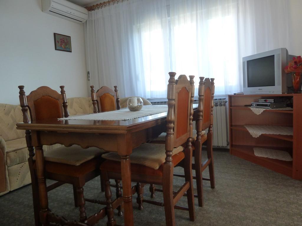 Apartment In Novi Vinodolski 15274 Povile Luaran gambar