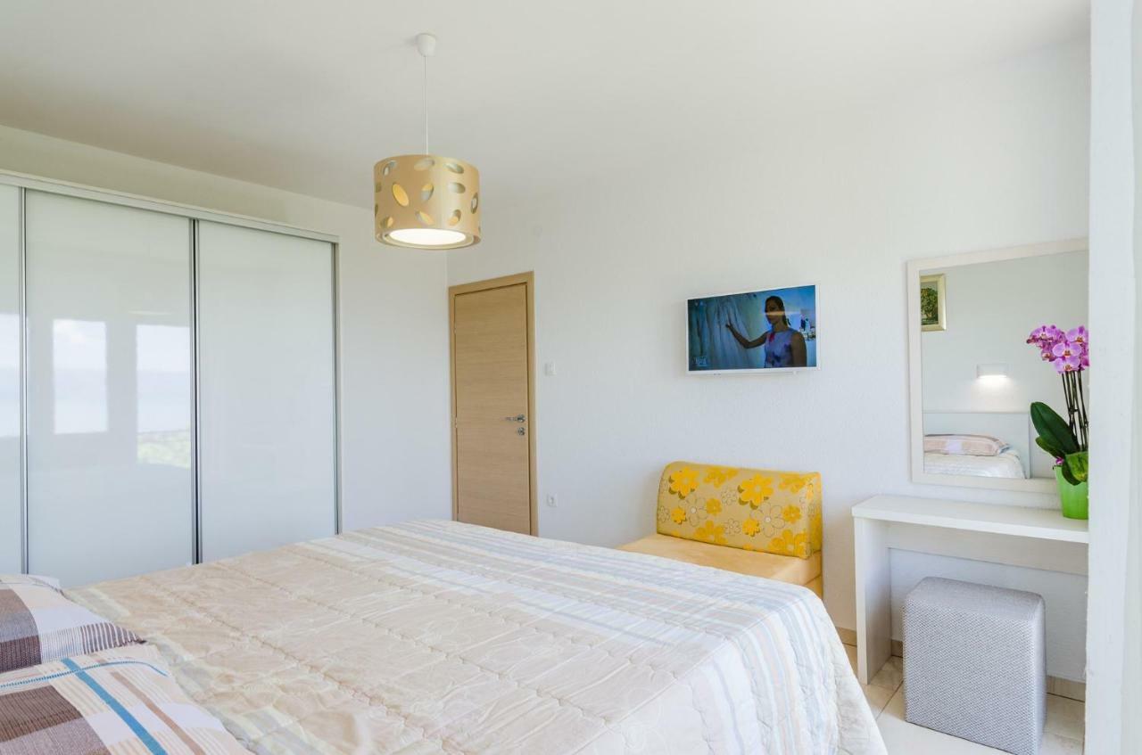 Apartment In Novi Vinodolski 15274 Povile Luaran gambar